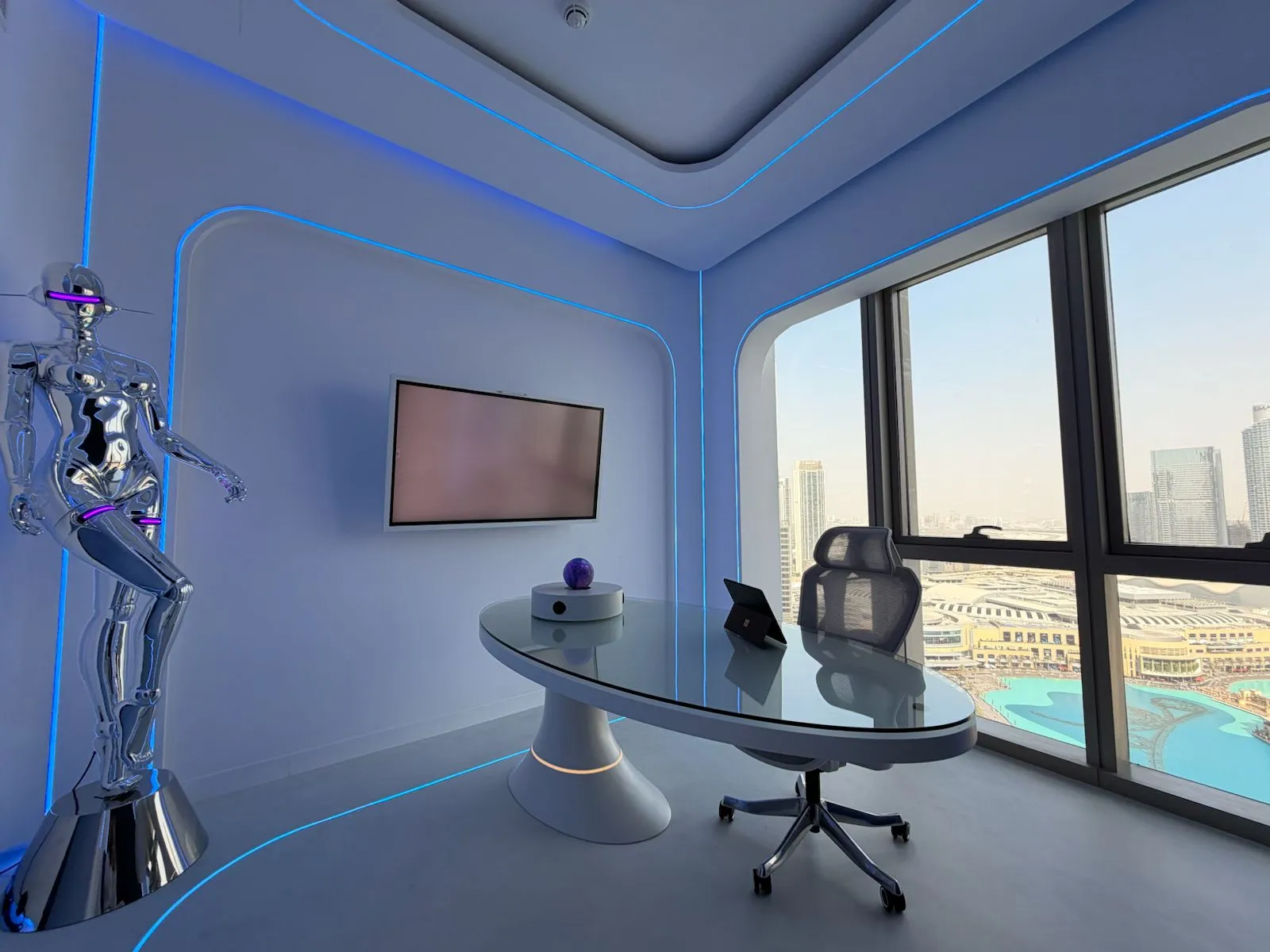 Office, Downtown Dubai: Design & Fit-Out (02/2025 bis 06/2025)